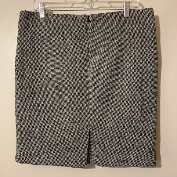 Valerie Bertinelli Black/White/Silver Skirt - Picture 3 of 4